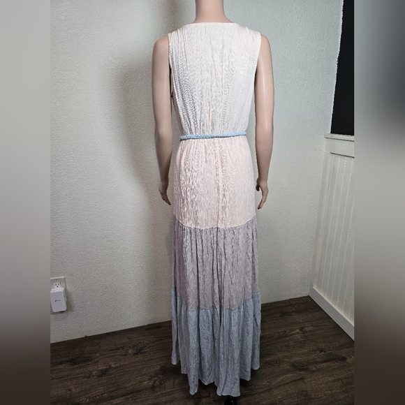 FLYING TOMATO Sz XS Beige Color Block Crinkle Gauze Ruffle Tier Maxi Dress Boho - Picture 12 of 14